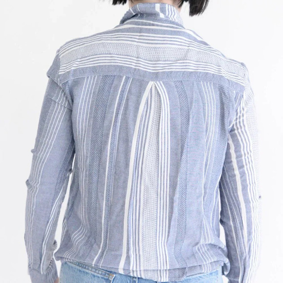 Anthropologie Maeve Blue And White Stripe Button Down Blouse Shirt XS - Picture 3 of 11